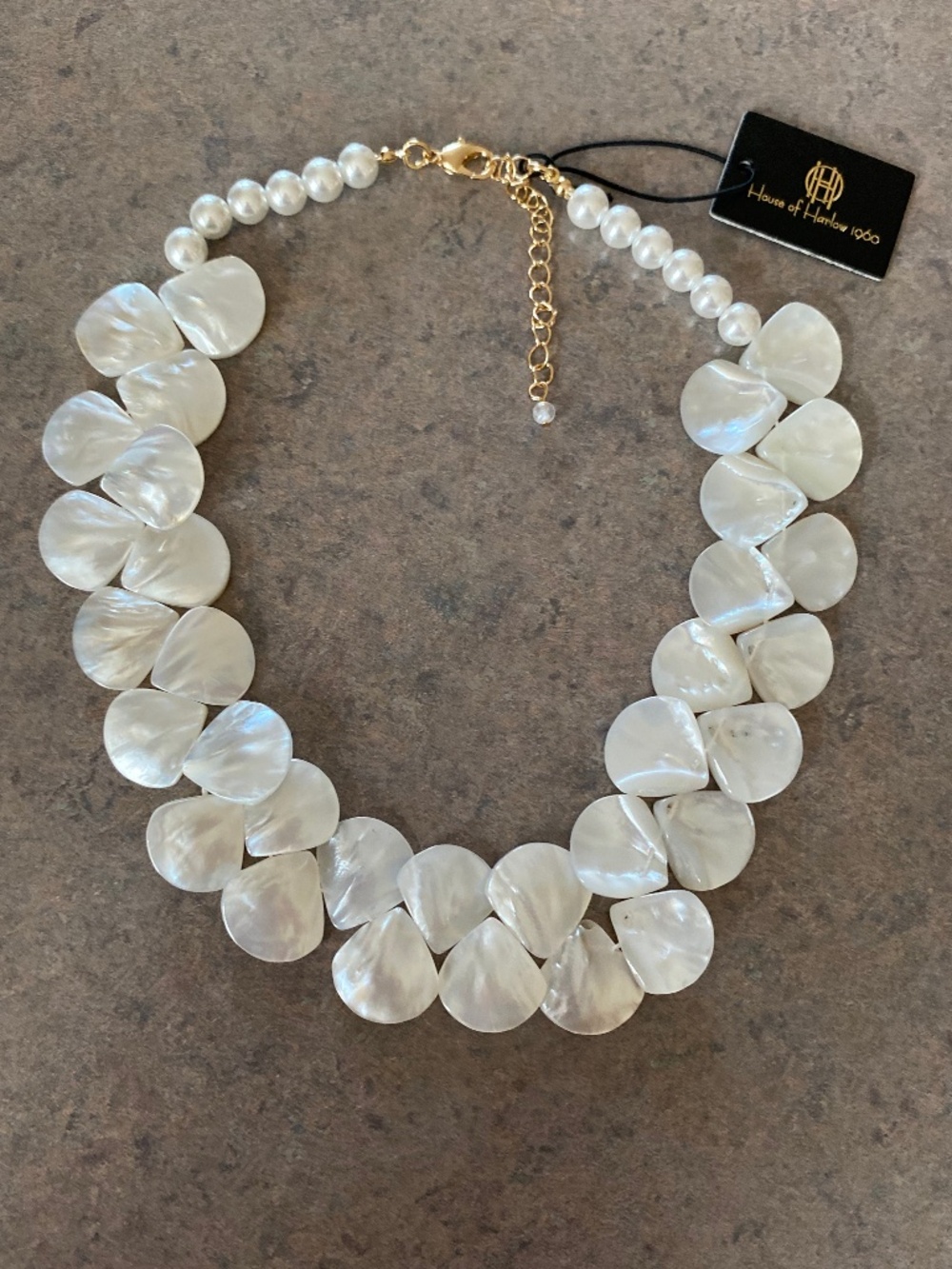 House of Harlow Natural shell glass pearl necklace 17" + 3"